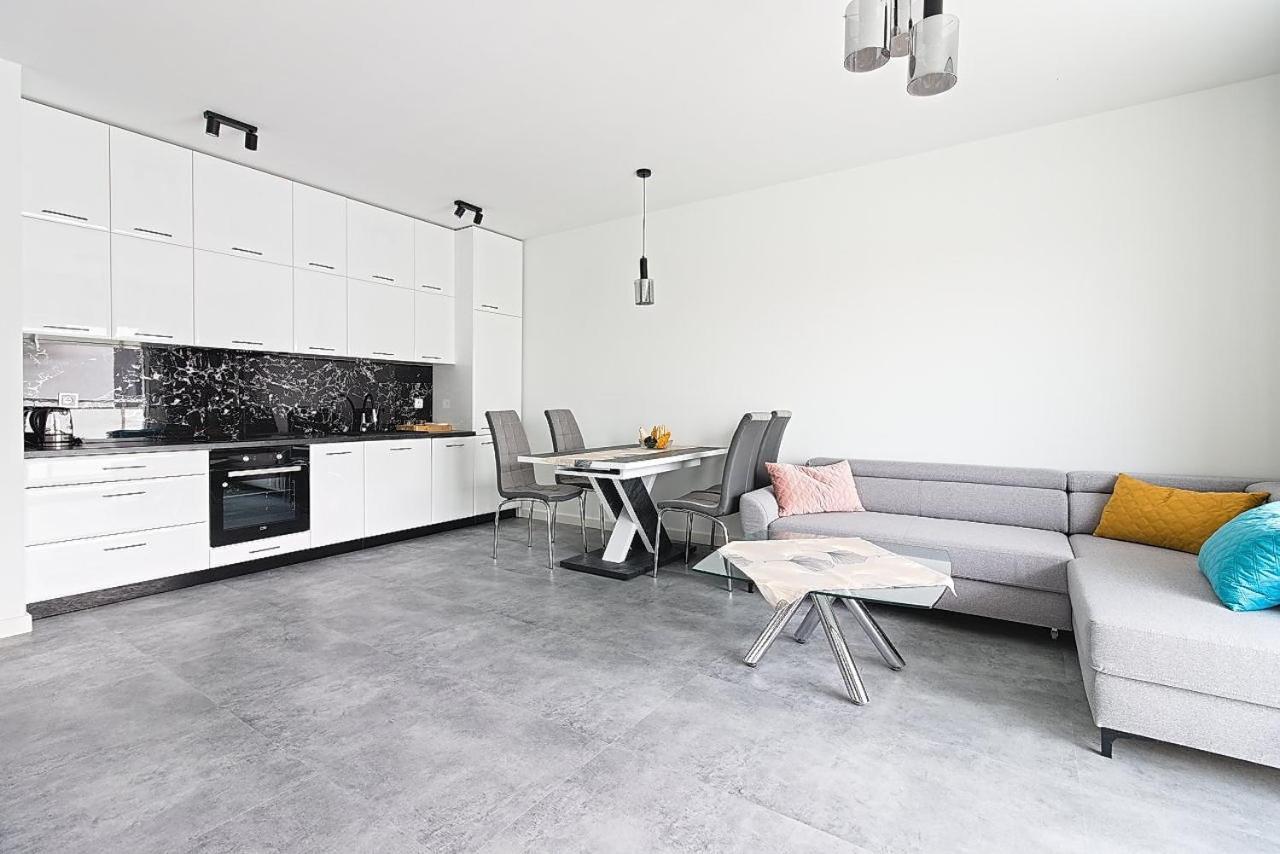 Apartment Varsovia 19 Parking