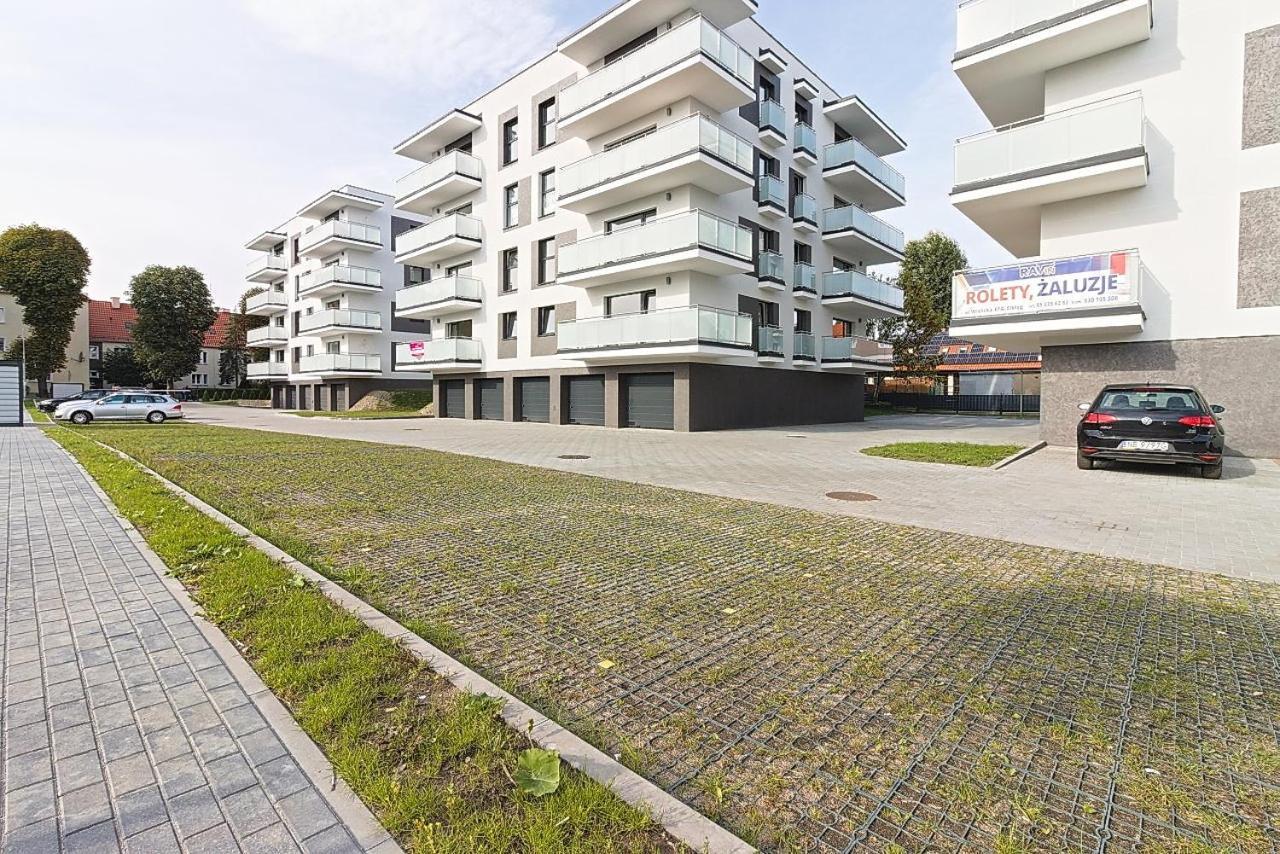 Varsovia 19 Parking * Elblag